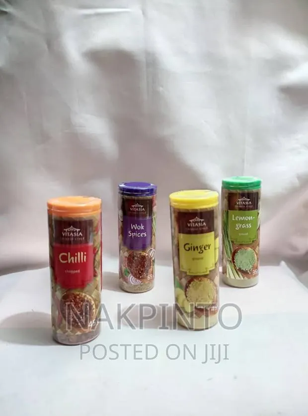 Chopped Chilli Pepper. Ginger Powder. Wok Spice · Photo 1
