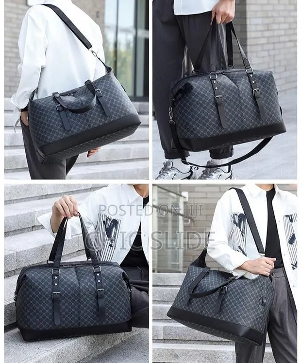 Sports Bag · Photo 1