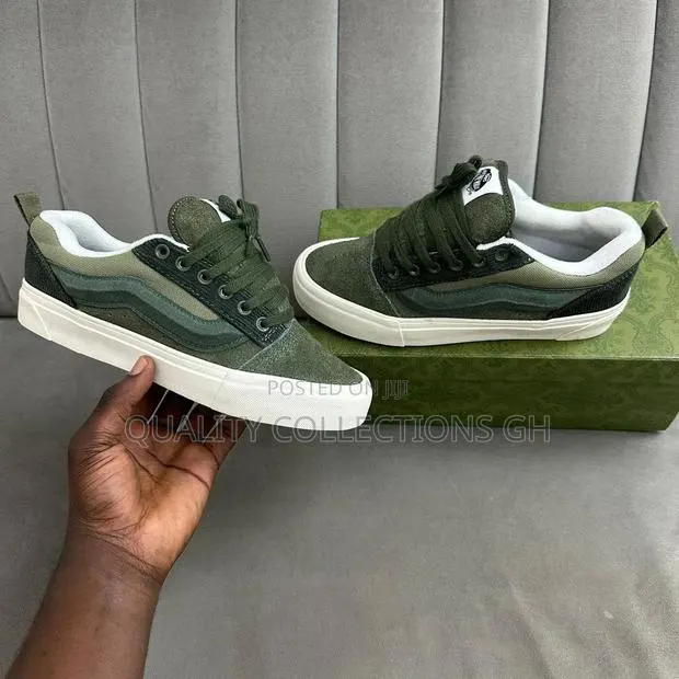 Vans Knu Skool Olive Green · Photo 1