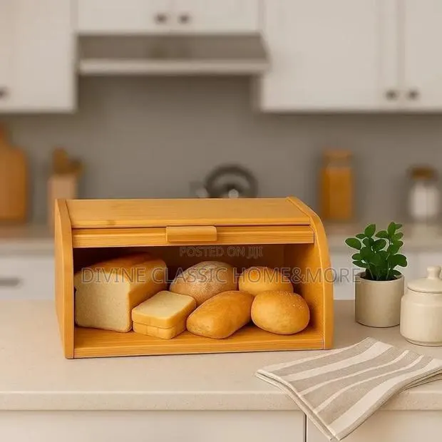 Habitat Bamboo Bread Bin · Photo 1
