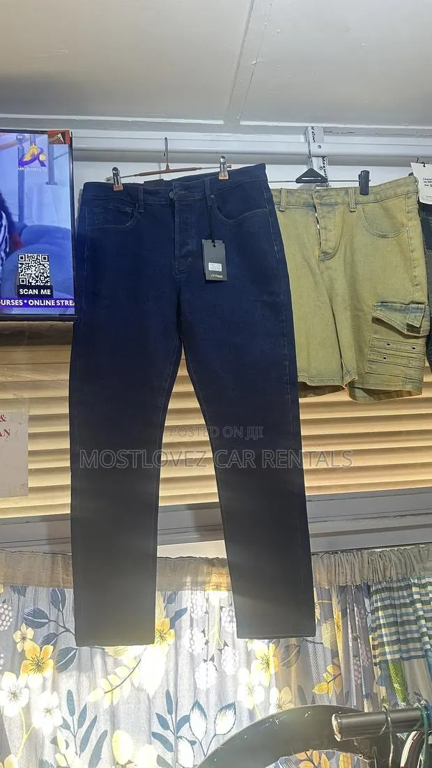 Blue Jeans for Sale · Photo 1