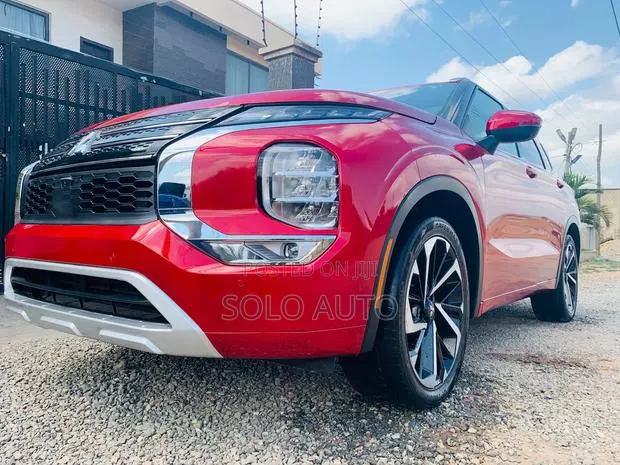 Mitsubishi Outlander SEL 2022 Red · Photo 1