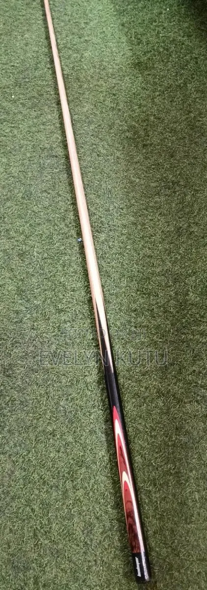 Straight Snooker Stick · Photo 1