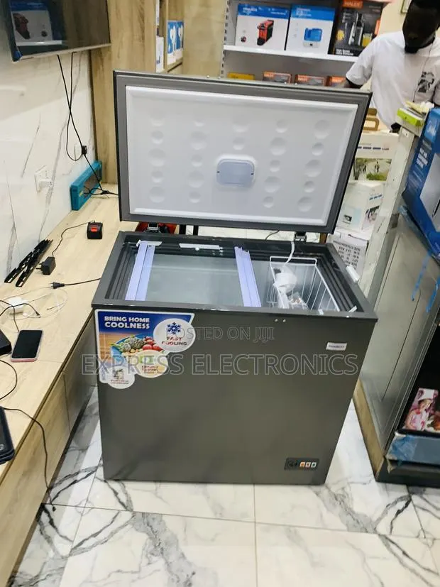 Hot Deals on Nasco NAS-300 251L Chest Freezer Single Door · Photo 1