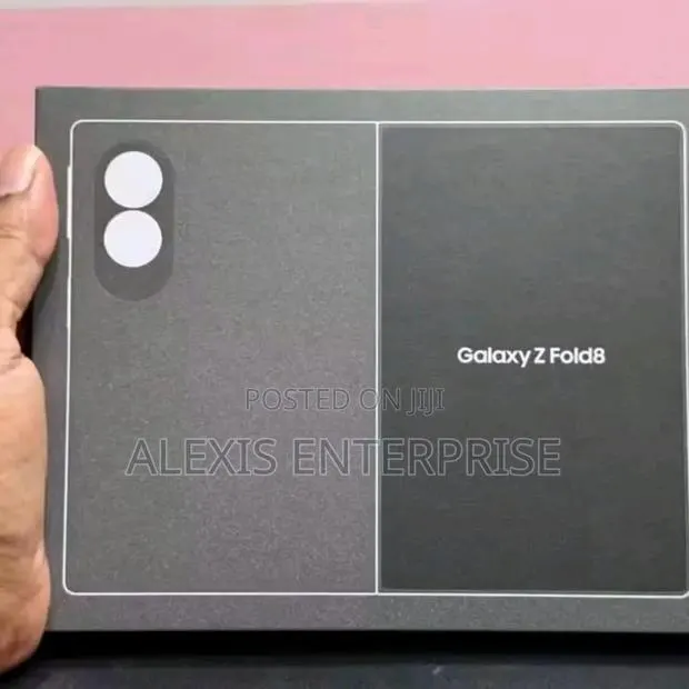 New Samsung Galaxy Z Fold8 256 GB Black · Photo 1