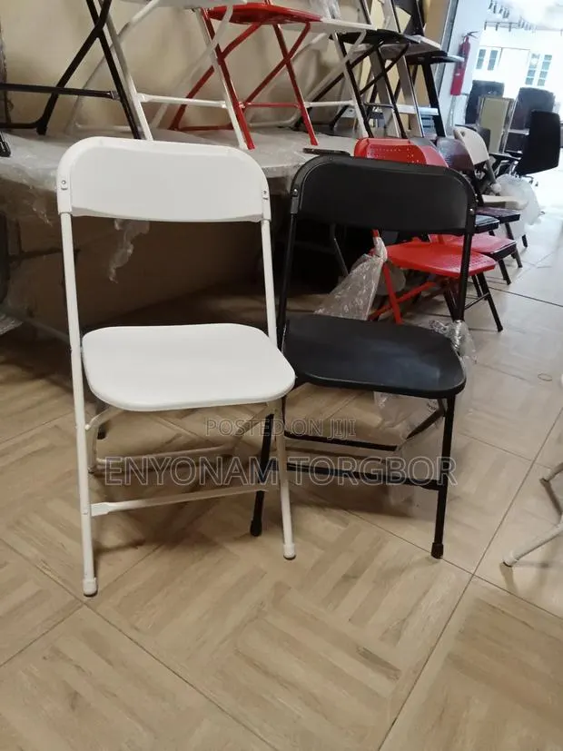 Flatback Chair · Photo 1