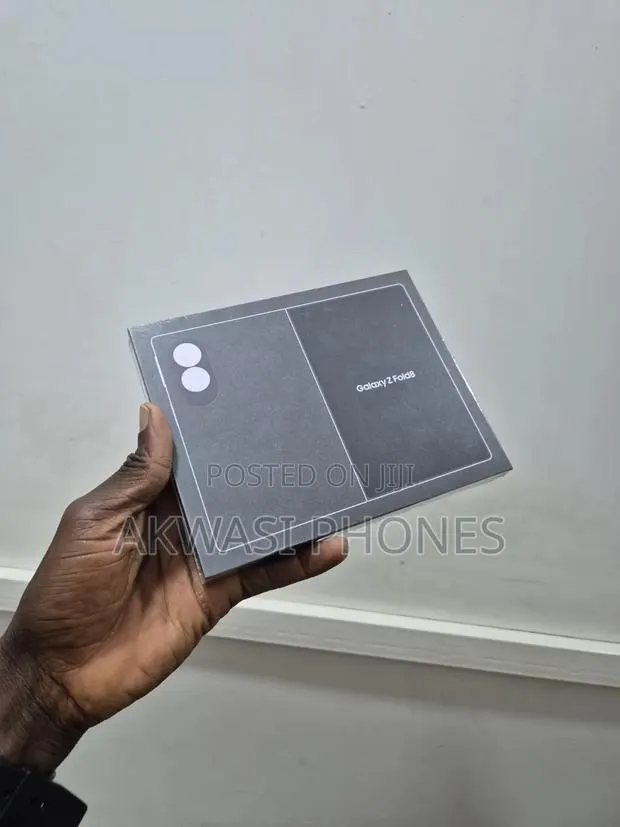 New Samsung Galaxy Z Fold8 256 GB Black · Photo 1