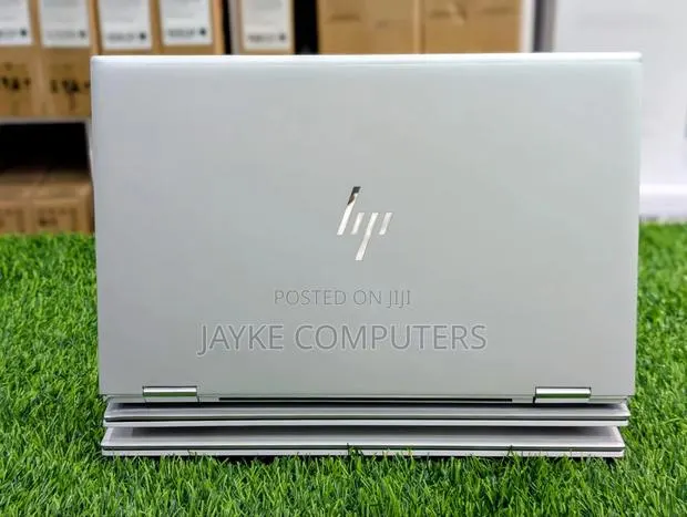 Laptop HP EliteBook 1040 G8 16GB Intel Core i5 SSD 512GB · Photo 1