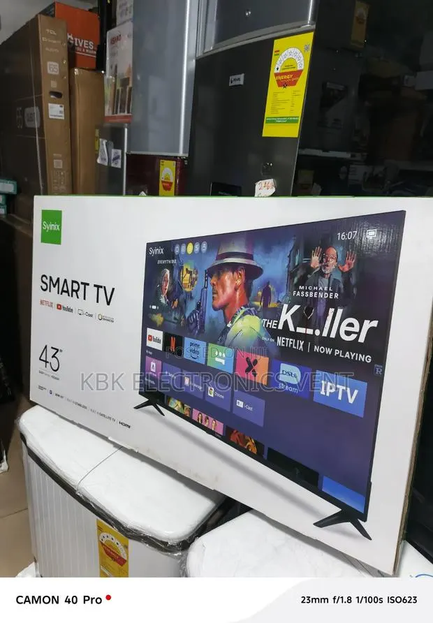 Syinix 43 Smart Android Led TV Satellite Digital · Photo 1