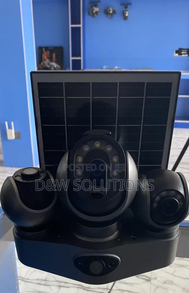 V380 Smart WiFi Security Camera With FREE SD Card · Photo 1