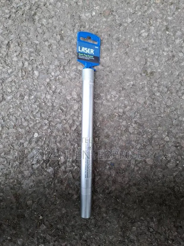 Laser Spark Plug Socket · Photo 1