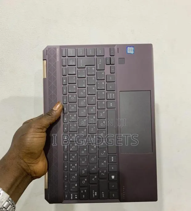 Laptop HP Spectra 13 16GB Intel Core i7 SSD 512GB · Photo 1