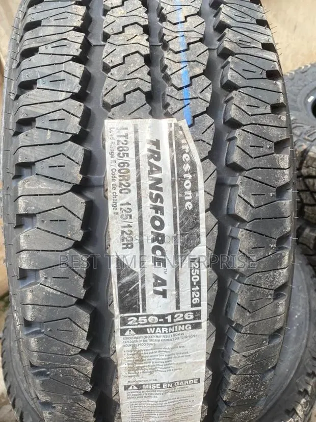 285/60 R20 Bridgestone Tyres · Photo 1
