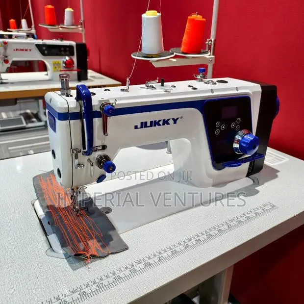 Smart Jukky Industrial Sewing Machine · Photo 1