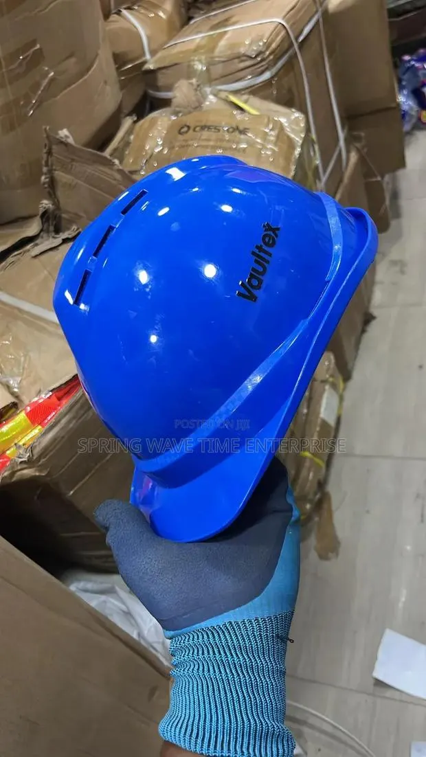 Vautex Safety Helmet · Photo 1