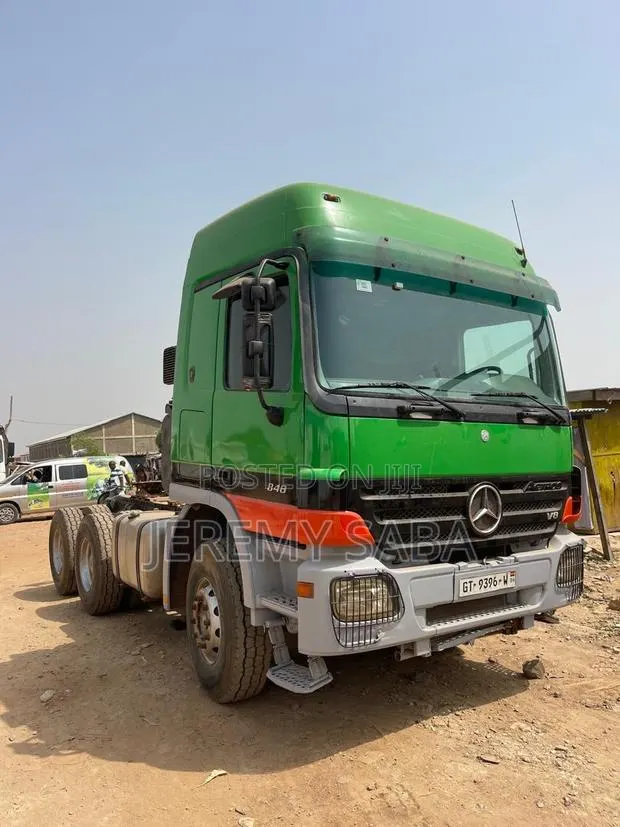 Mercedes Benz Actros · Photo 1