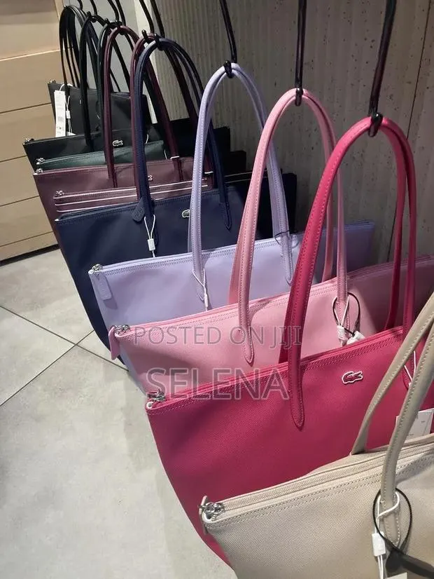 Lacoste Bag · Photo 1