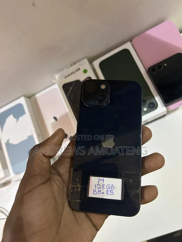 Apple iPhone 14 128 GB Black · Photo 1