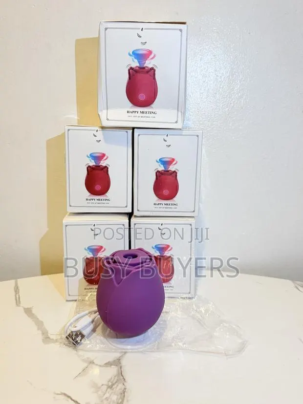 USB Rose Vibrator Vajay Clitoris Sucker Sex Toys · Photo 1