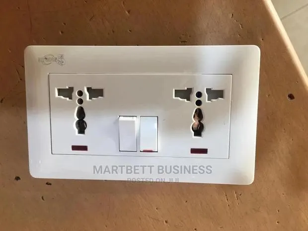 Double Socket · Photo 1