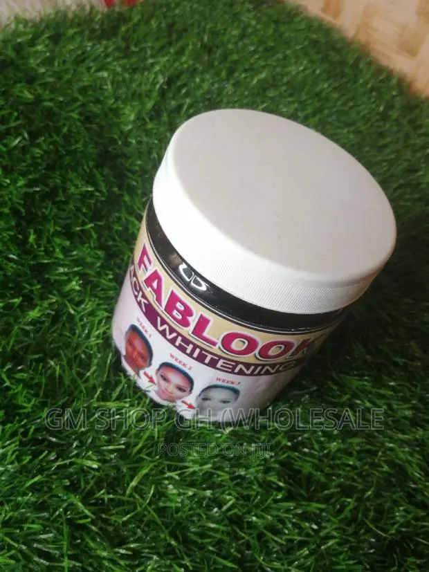 Fablook Whitening Soap · Photo 1