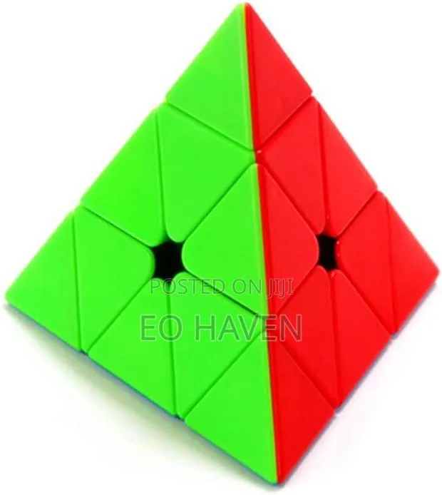 Pyramid Cube · Photo 1