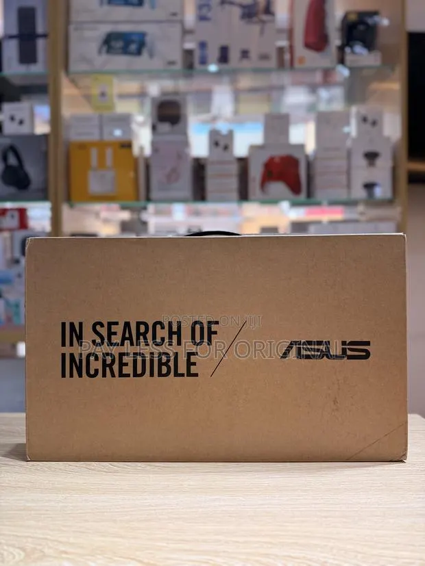New Laptop Asus Creator Q540 16GB Intel Core i9 SSD 1T · Photo 1