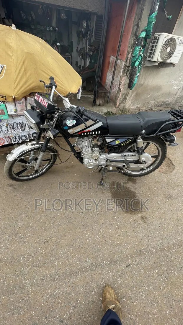 Royal RY125 2024 Black · Photo 1