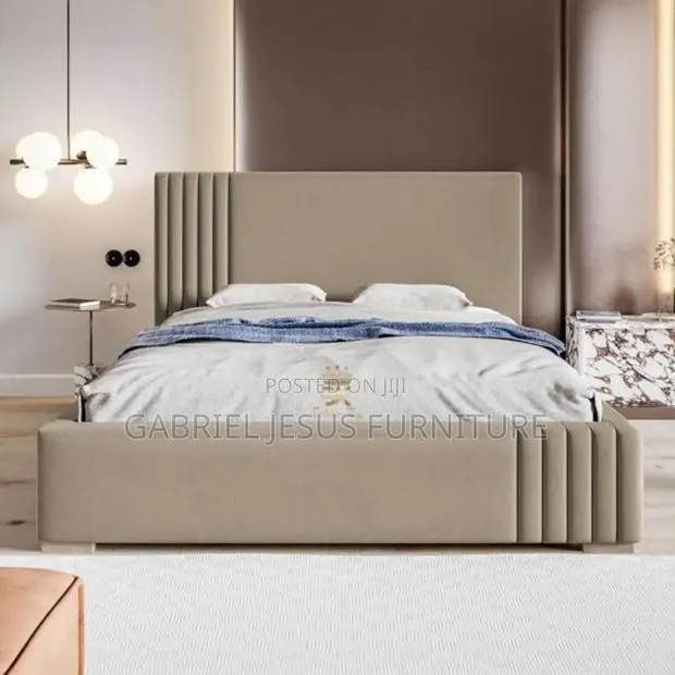 California Bed With Mattress · Photo 1