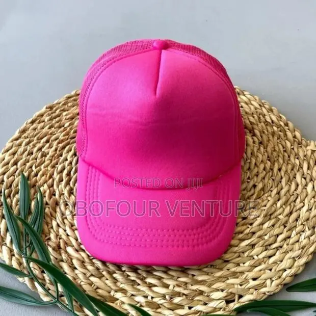Trucker Hat · Photo 1