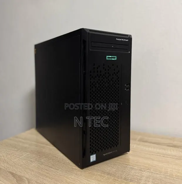 Server HP ProLiant ML 16GB Intel Xeon HDD 256GB · Photo 1