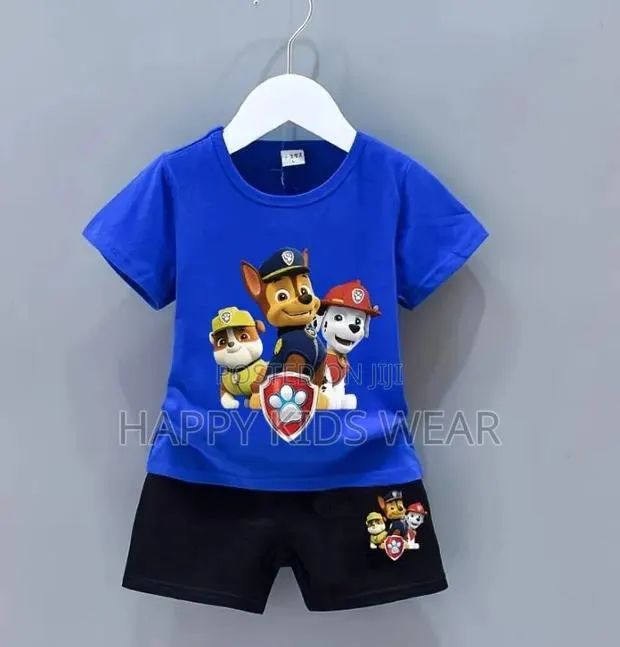 2piece Round Neck T Shirt and Down · Photo 2