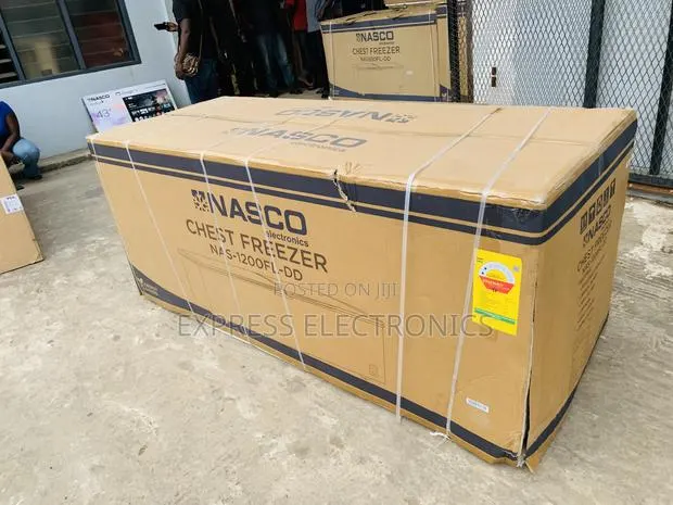 Nasco 800 LTRS Double Door Chest Freezer (NAS-1200FL-DD) · Photo 1