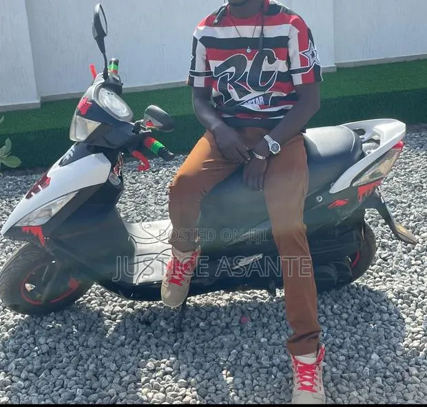 Kymco 2025 Black · Photo 1