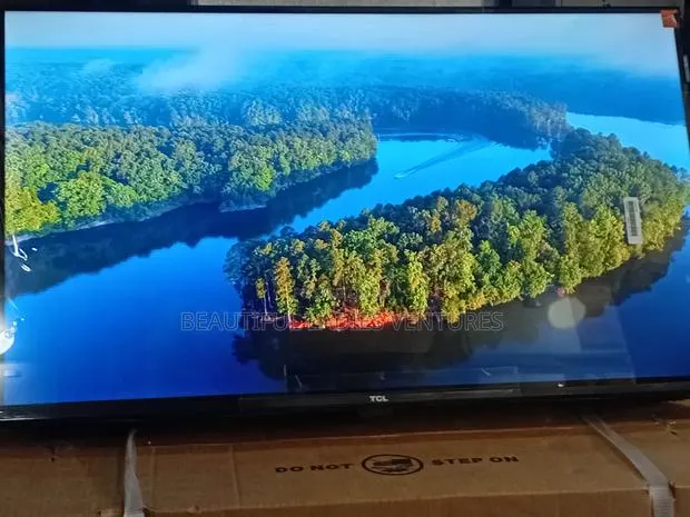 TCL 32-Inch Led Screen Tv – Sharp Vibrant Viewing · Photo 1