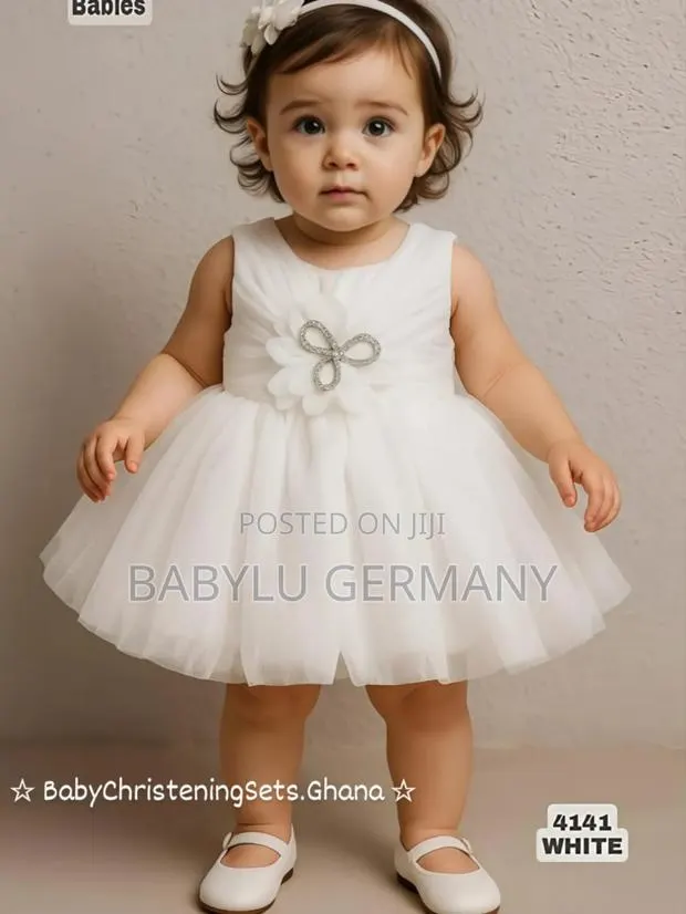 Newborn to 9 Months Old White Dress Set With Headband and Shoes · Photo 1