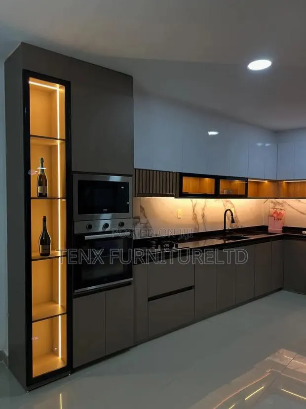 Kitchen Set (With Worktop and Appliance) · Photo 1