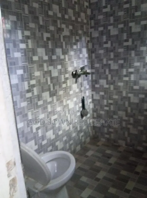 1bdrm Apartment in Obom Road, Kasoa for rent · Photo 3