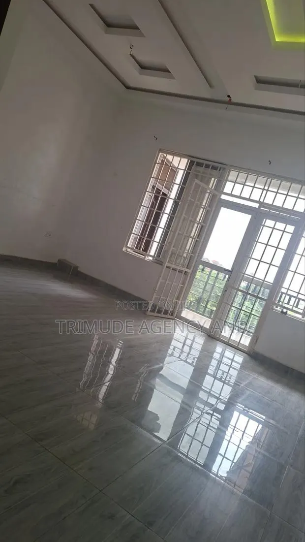 3bdrm Apartment in Trimude Agency And, Kumasi Metropolitan for rent · Photo 1