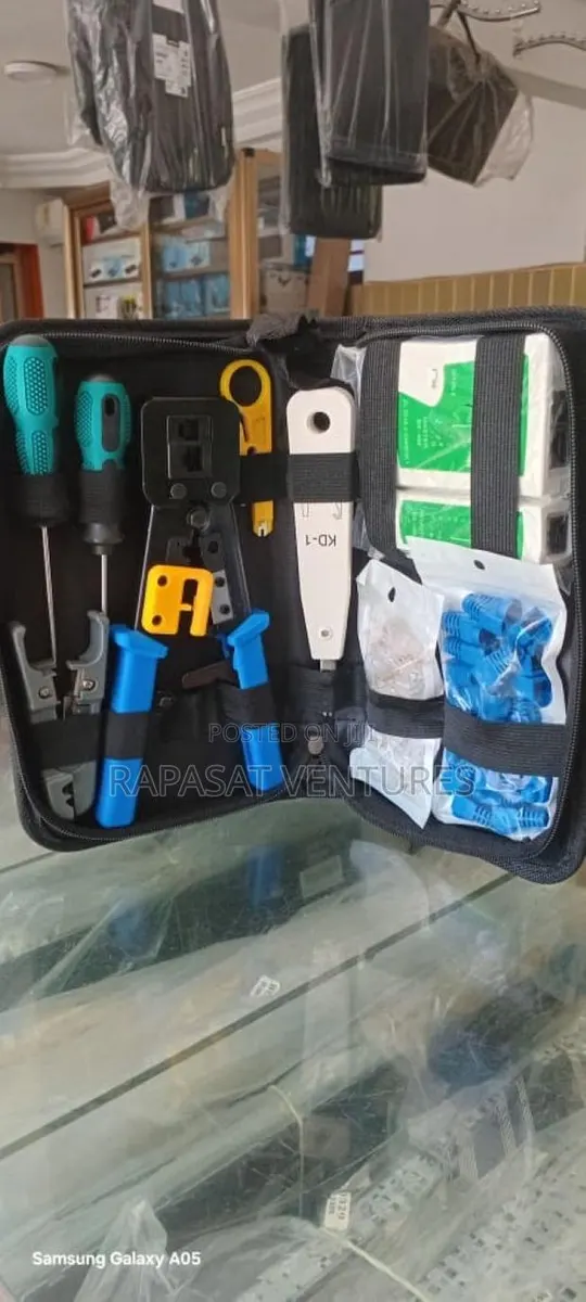 Pass Through Tool Kit · Photo 1