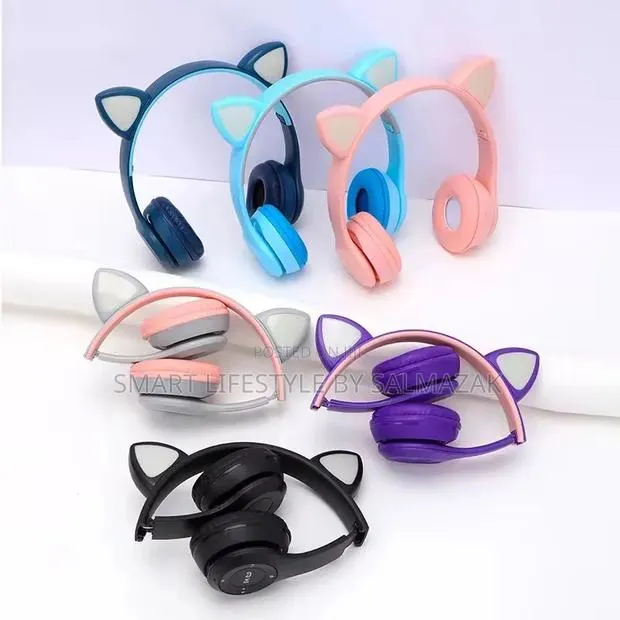 Cat Ears Headphones · Photo 1