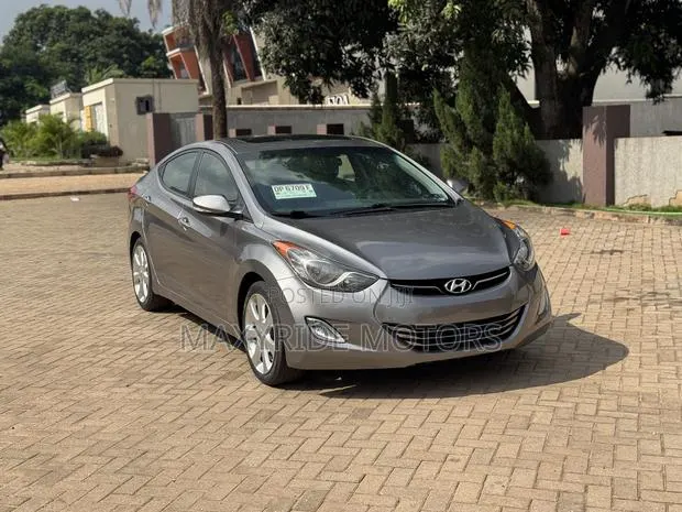 Hyundai Elantra 2012 Gray · Photo 1