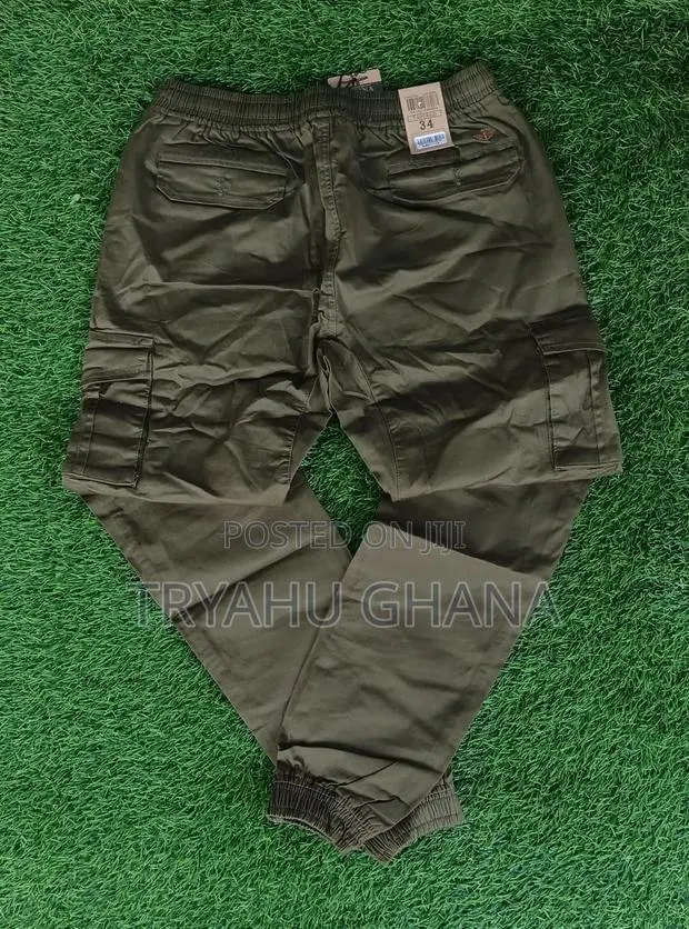 Style Up Your Day With Elegant Cargo Pants For Sale Online · Photo 1