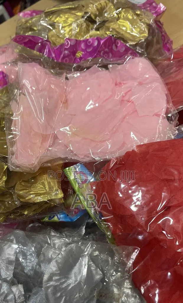 Petals for Decor Per Pack · Photo 1