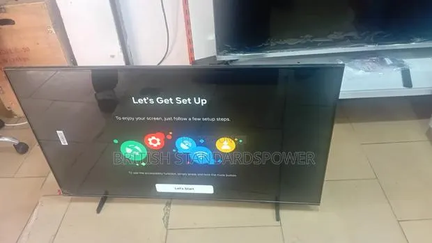 Enjoy Vivid Colors and Sharp Details Wthe Samsung 43" Led Tv. 43inch · Photo 1