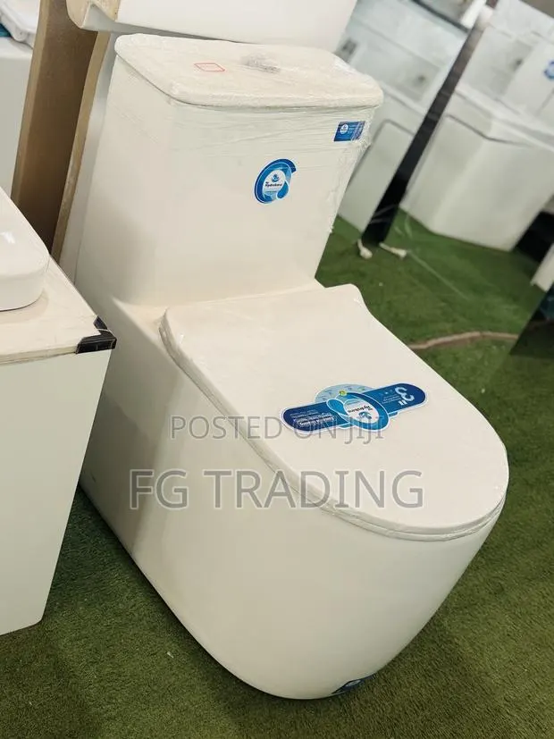 Combined WC - Toilet Seat · Photo 1