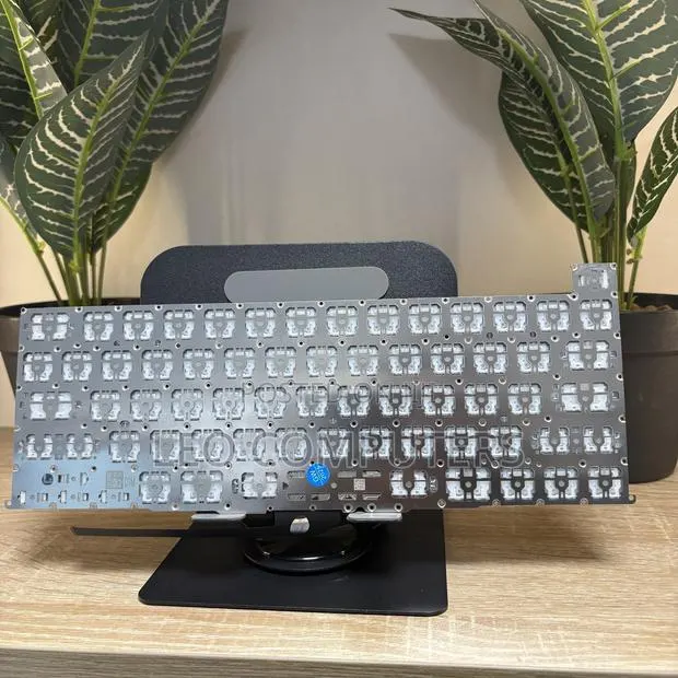 MacBook Pro 16-Inch A2141 Keyboard – Intel (2019–2020) · Photo 1