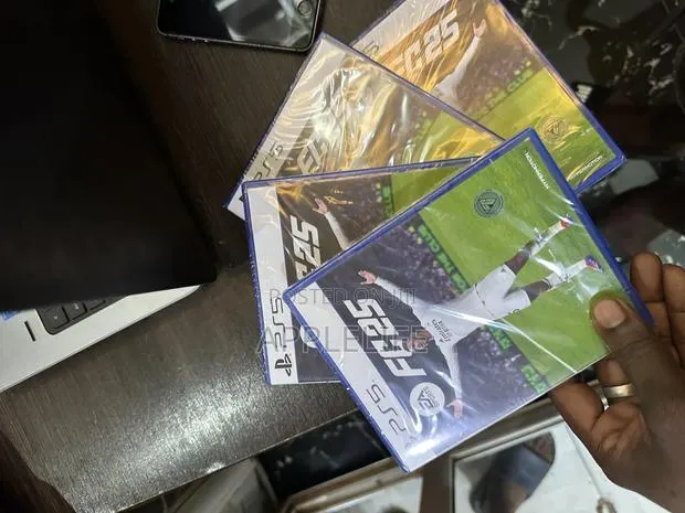 Ps5 Fifa25 CD · Photo 1