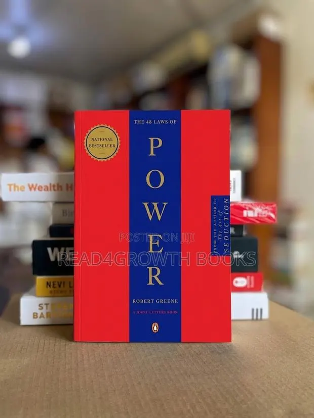 The 48 Laws of Power (Standard Large Format) by Robert Greene · Photo 1
