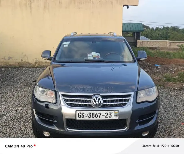 Volkswagen Touareg V6 TDi 2009 Gray · Photo 1